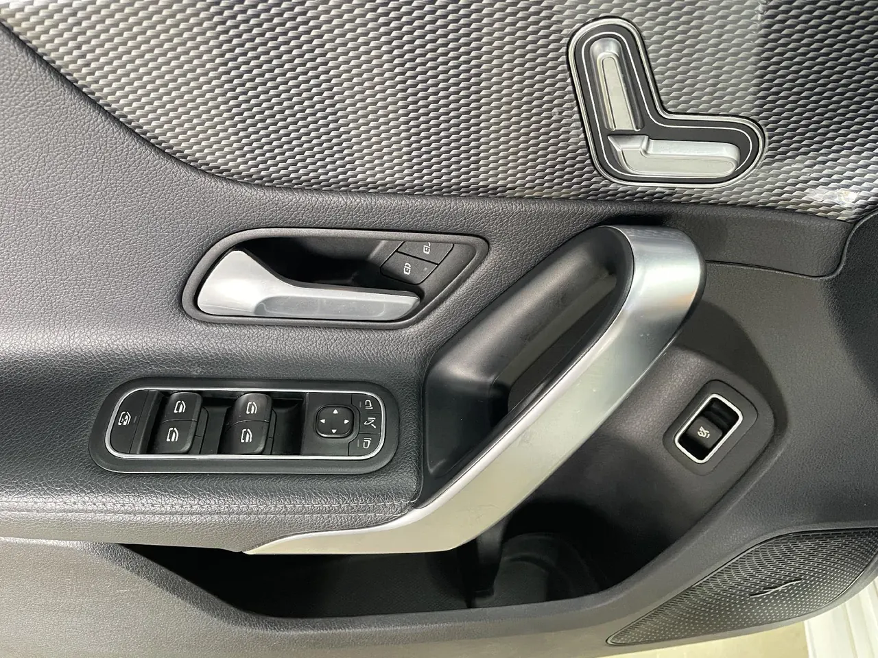Mercedes Benz Class A 2020 A 200 L 1.3T Sports Automatic 7