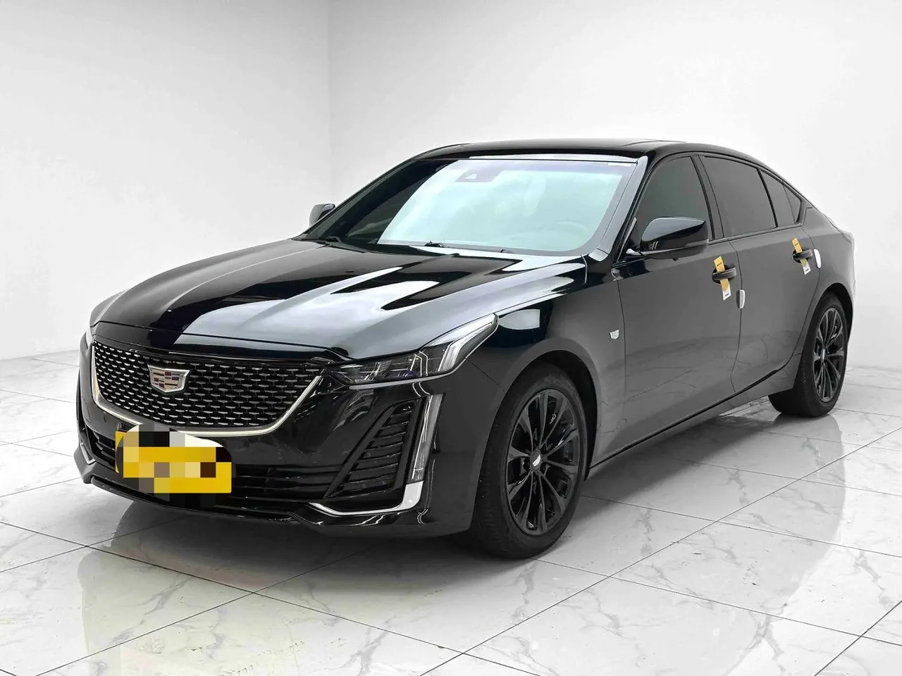 Открыть галерею: Cadillac 2023 CT5 2.0T 28T Luxury (Standard Edition) Automatic Gear