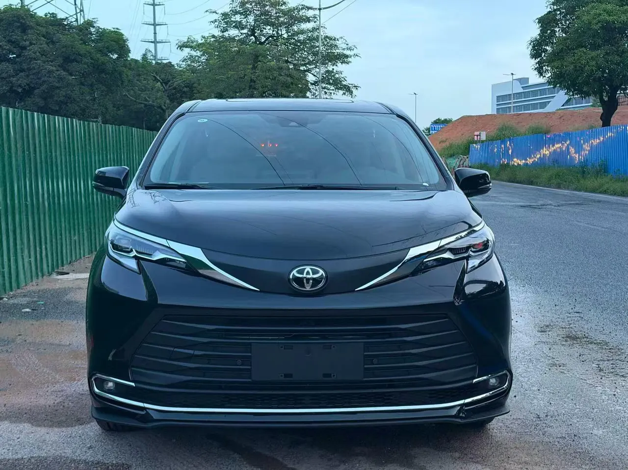 Toyota 2026 Sana 2.5 Stepless Two-Drive Comfort Edition Automatic Transmission 2