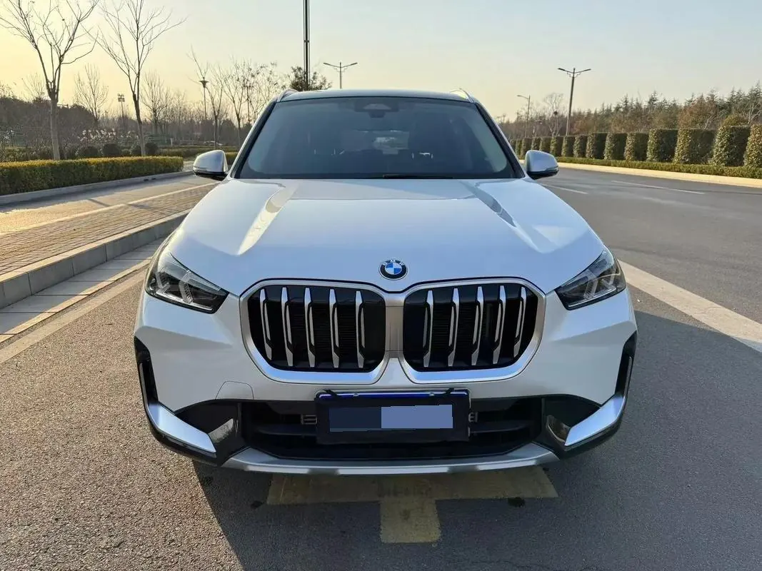 BMW 2024 X1 sDrive20Li 1.5T X design set automatic gear 2