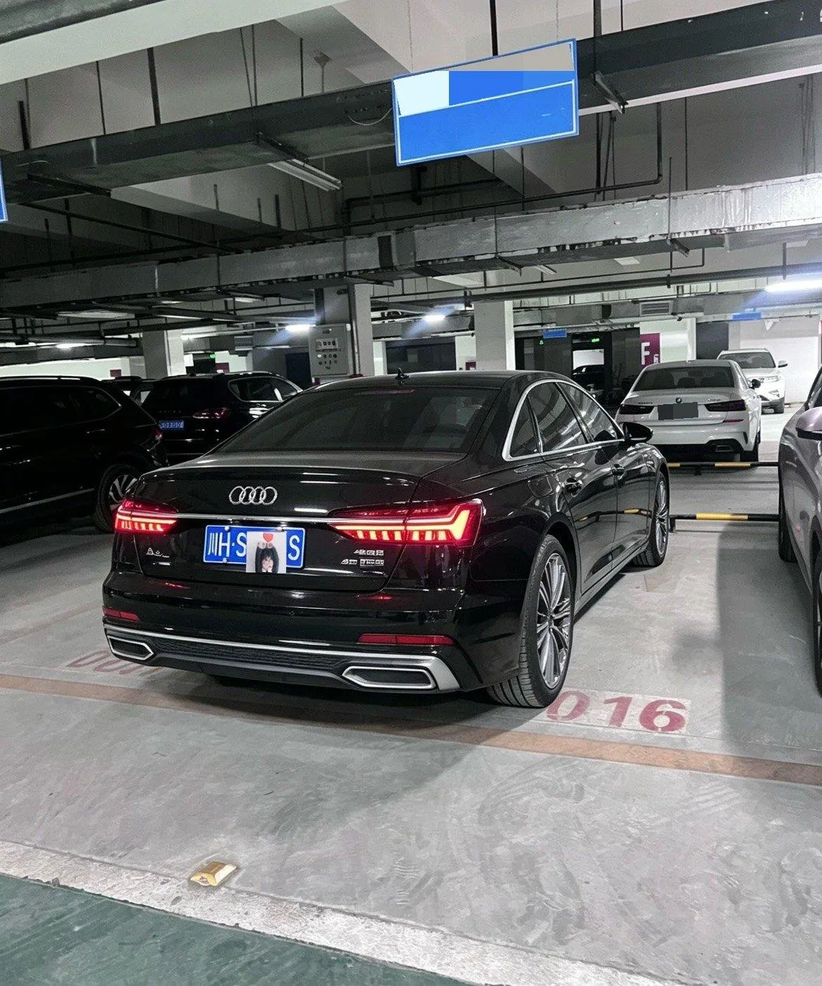 Audi 2026 A6L 2.0TFSI 45TFSI Quattro Selected Dynamic Automatic 3