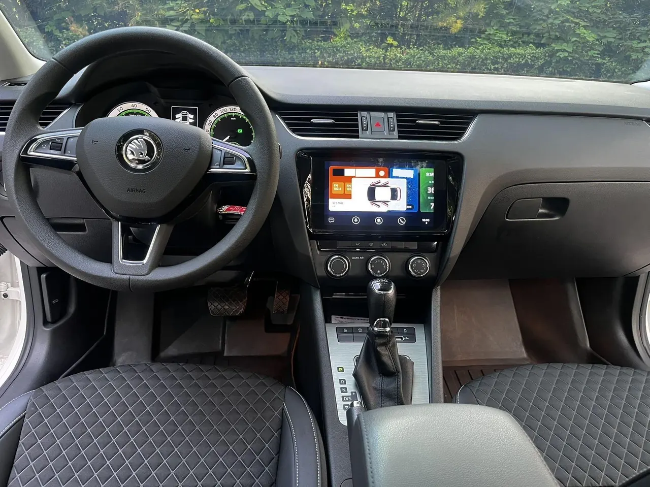 Skoda 2020 Ming Rui 1.4TSI TSI280 Zhixing Deluxe Automatic Gear 7