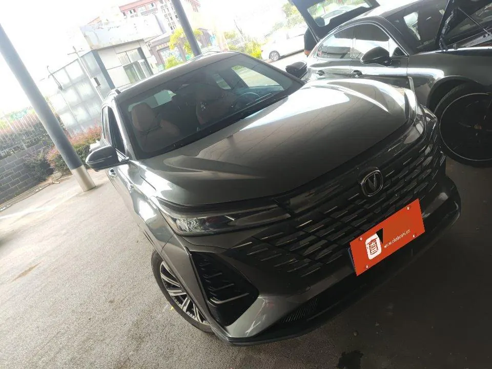 ChangAn 2025 CS75 PLUS 1.5T Champion Edition Jinhang Automatic Gear 4