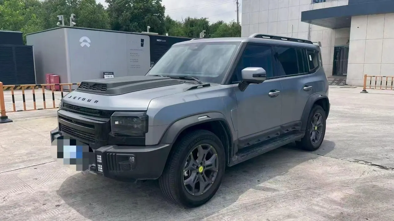Open image lightbox: Jetour 2023 Traveler 2.0T Four-Wheel-Drive Cross-Country PRO Automatic