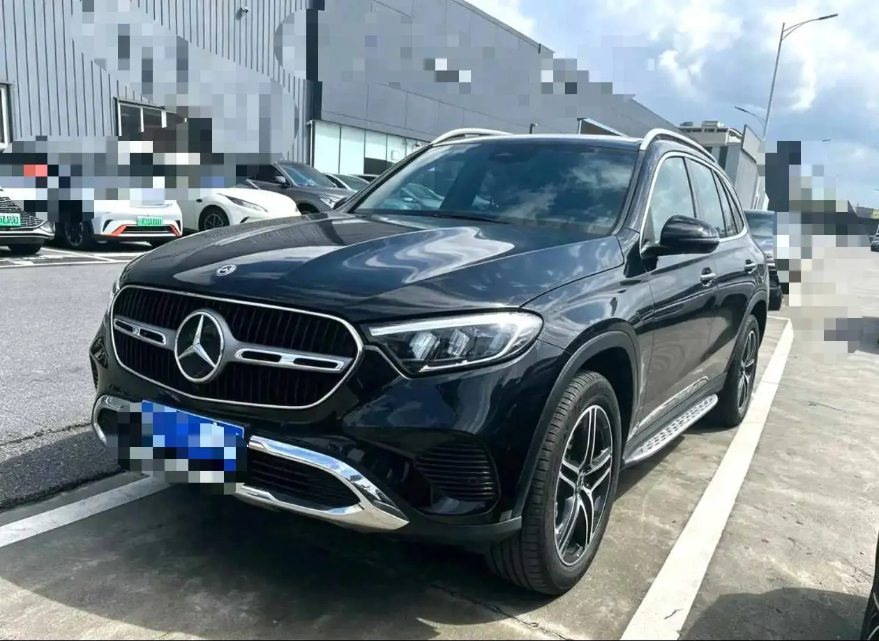 Mercedes Benz 2025 GLC 260 L 4MATIC 48V 2.0T Dynamic 5-seat Automatic Gear - View 1