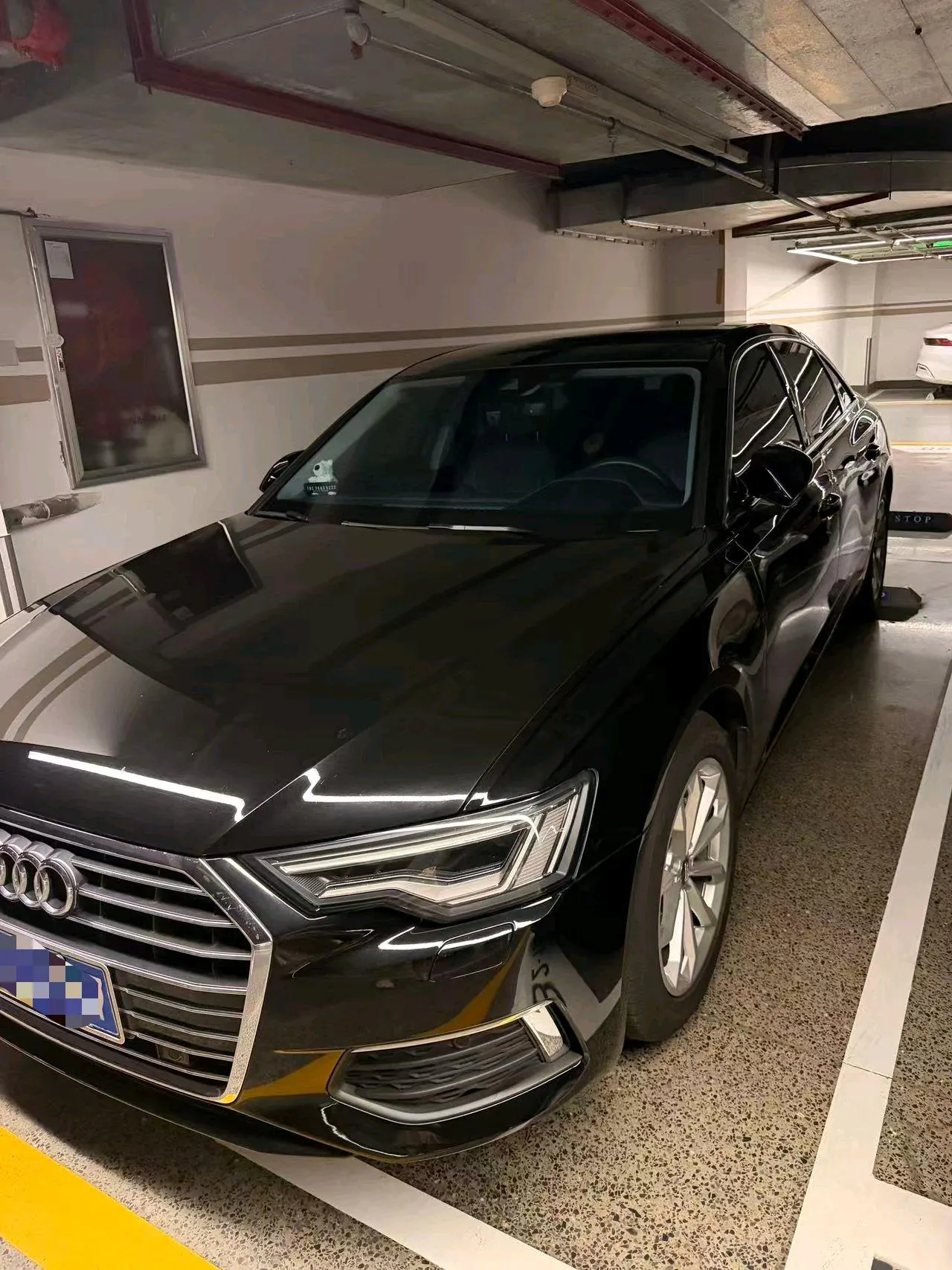 Audi 2021 A6L 2.0TFSI 40TFSI Deluxe Dynamic Automatic - View 1