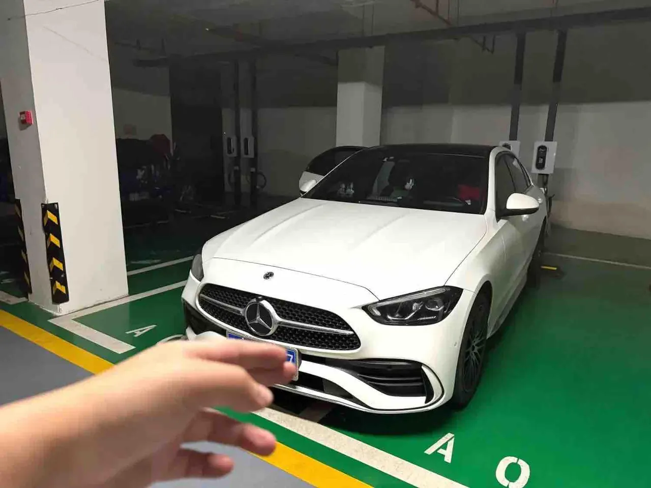 Mercedes Benz Class C 2024 C 260 L 48V 1.5T Sports Edition Automatic Gear - View 1