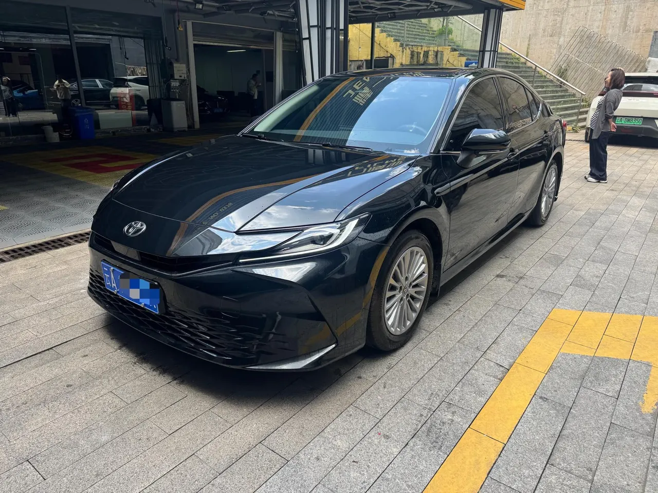 Toyota 2026 Camry Dual Engine 2.0HE Stepless Elite Automatic Gear - View 1