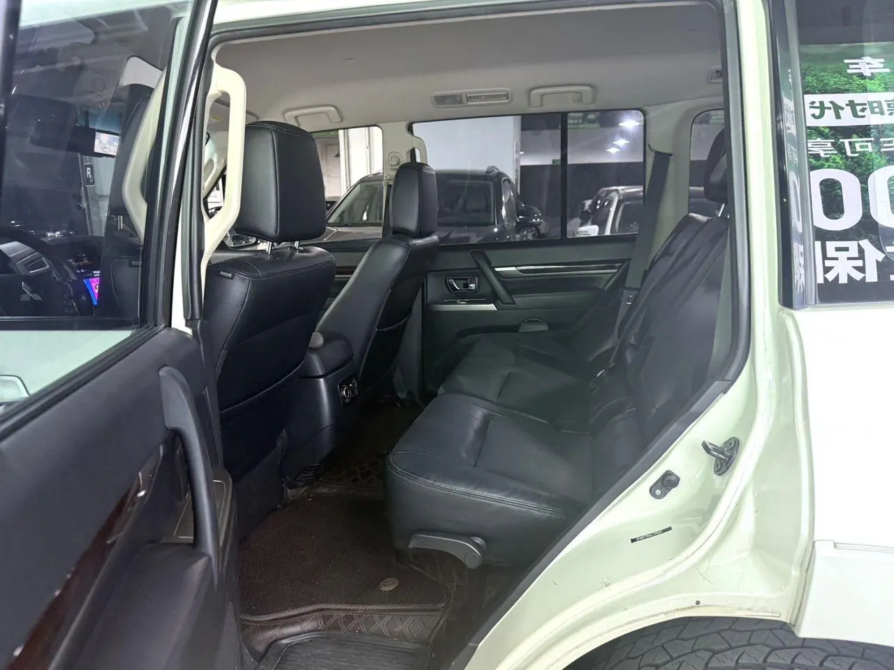 Mitsubishi Pajero (Imported) 2020 Pajero 3.0 Premium Off-Road Automatic Gear 6
