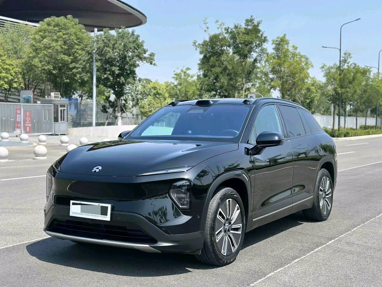 Открыть галерею: NIO 2024 ES 7 100kWh Signature Edition Automatic Gear
