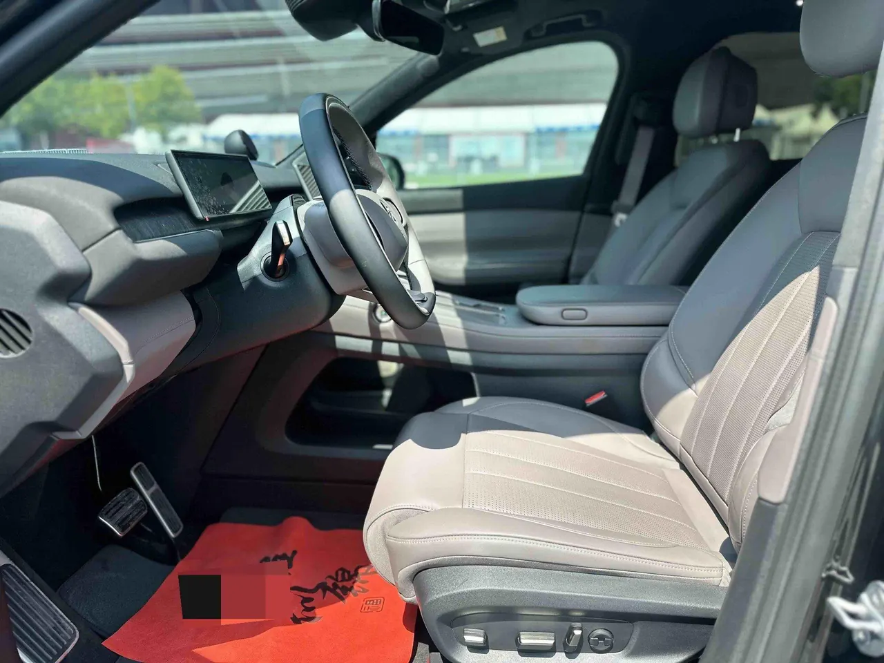 NIO 2024 ES 7 100kWh Signature Edition Automatic Gear 4