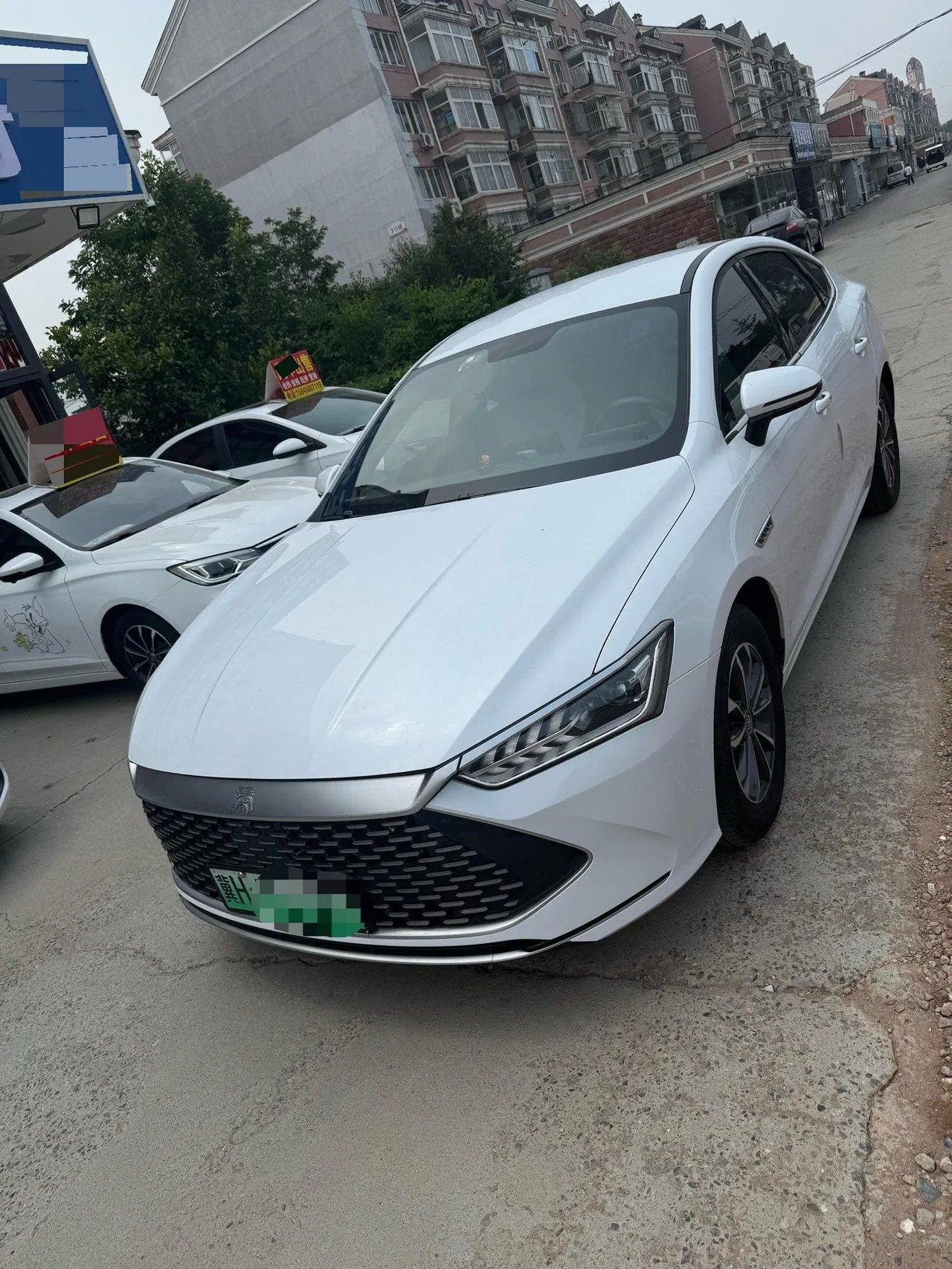 Открыть галерею: BYD 2024 Qin PLUS DM-i 1.5 stepless glory version 55KM leading automatic gear