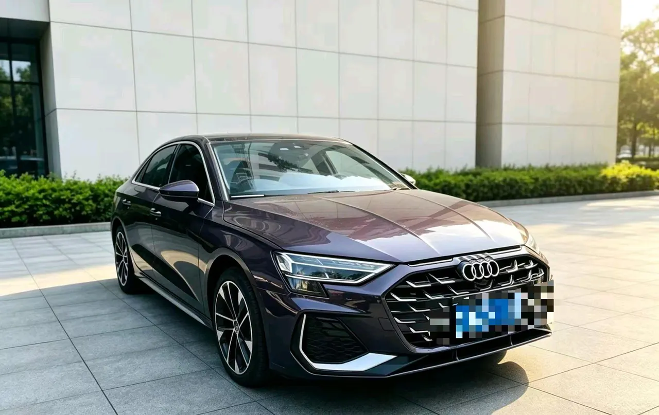 Audi 2025 A3L Limousine 1.5TFSI 35TFSI Flying Premium Automatic 2