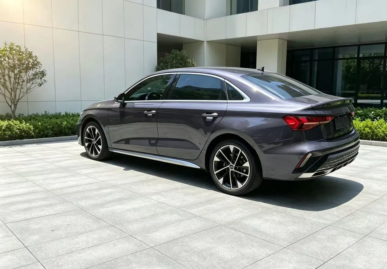 Audi 2025 A3L Limousine 1.5TFSI 35TFSI Flying Premium Automatic 3
