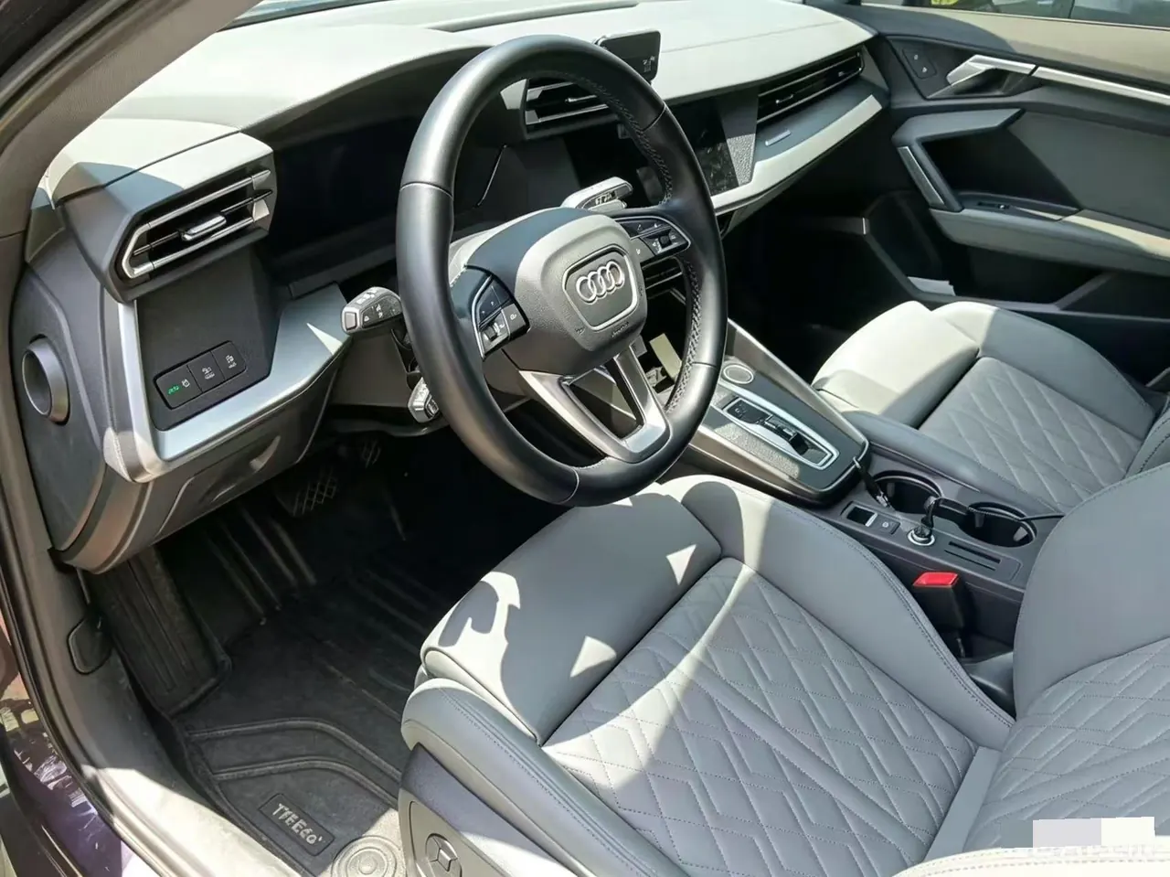 Audi 2025 A3L Limousine 1.5TFSI 35TFSI Flying Premium Automatic 5