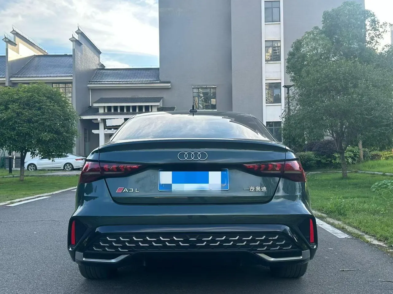 Audi 2025 A3L Limousine 1.5TFSI 35TFSI Flying Premium Automatic 8