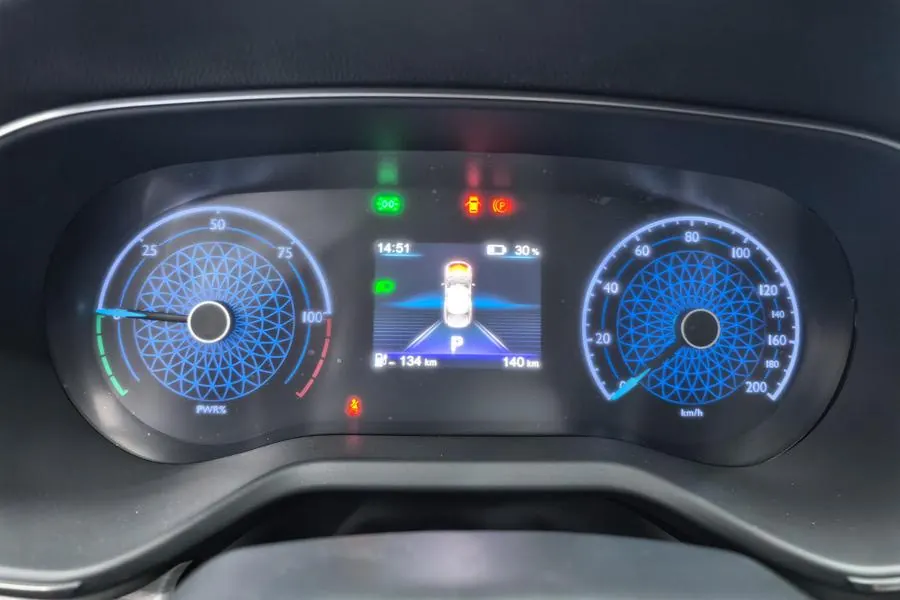 HongQi 2025 E-QM 5 500km Travel Edition Automatic Gear 8