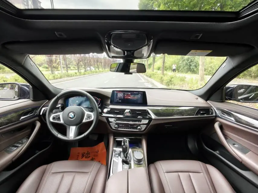BMW 5 Series 2020 525Li 2.0T M Sports Suit Automatic Gear 6