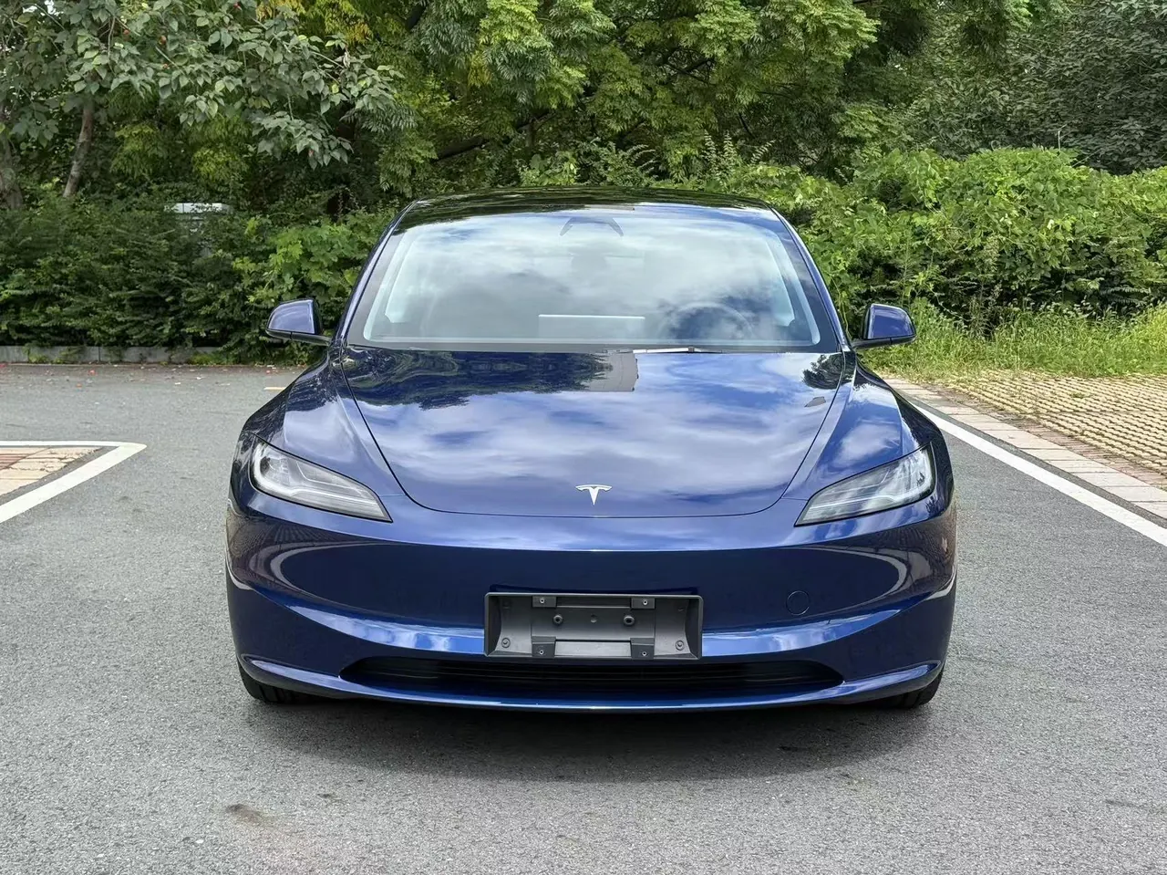 Tesla 2023 Model 3 Rejuvenation Edition Rear Wheel Drive Automatic Transmission 2