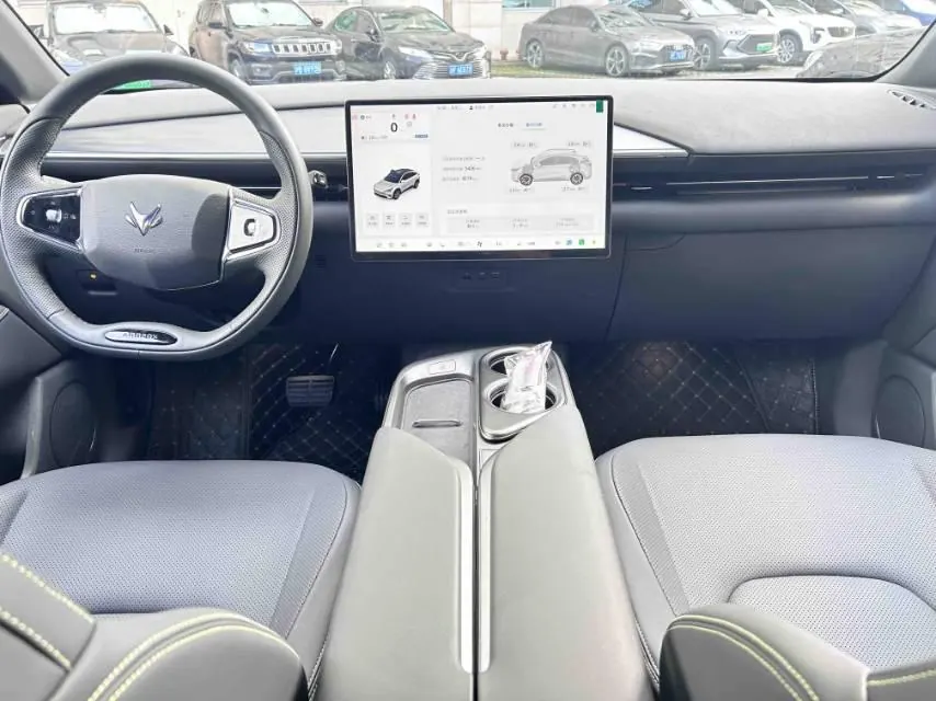 ARCFOX 2026 αT5 (Alpha T5) 560 Yuanjing Zhixing Edition, Automatic Transmission 8
