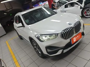 BMW 2020 X1 sDrive20Li 1.5T exclusive automatic gear 2