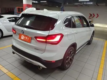BMW 2020 X1 sDrive20Li 1.5T exclusive automatic gear 7