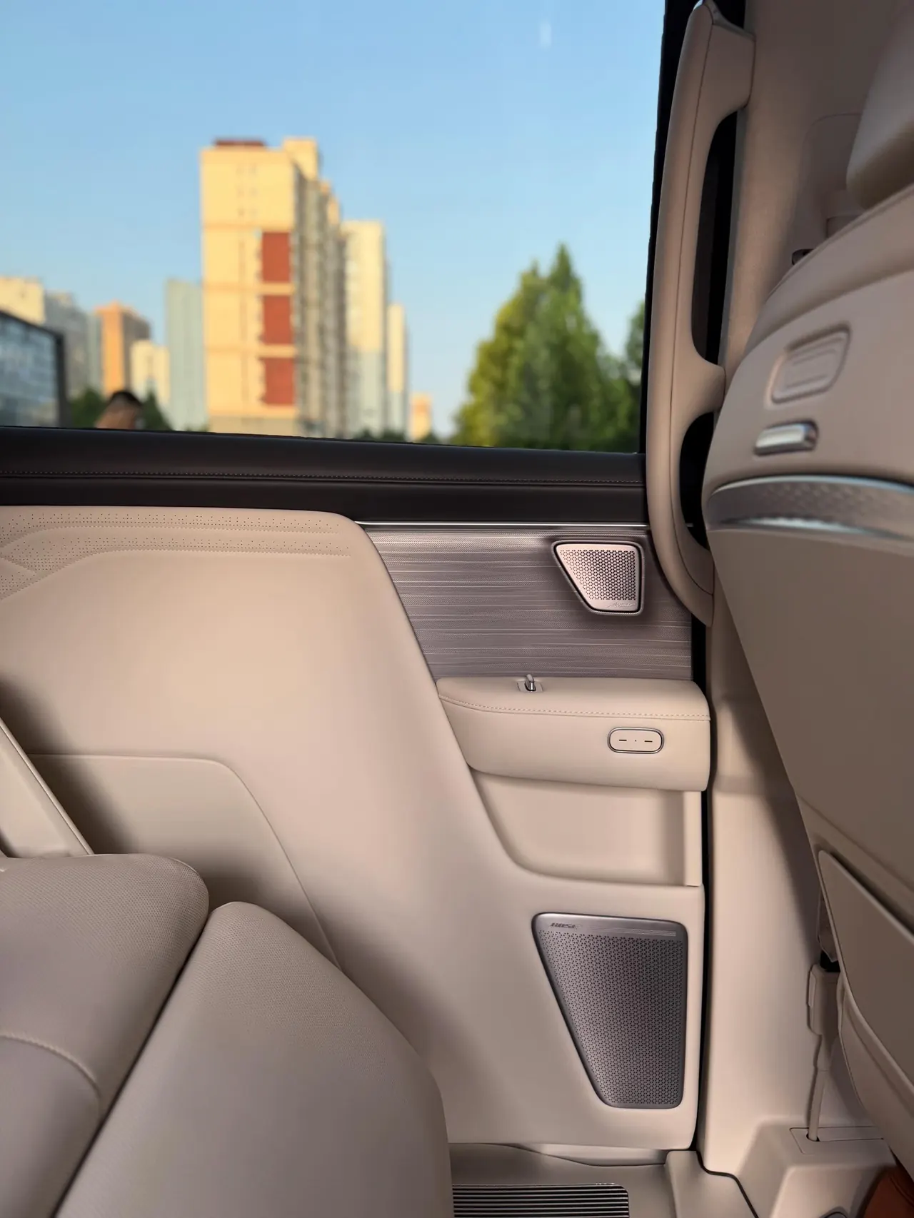 Buick 2026 to the world family 1.5T luxury version of automatic gear 10