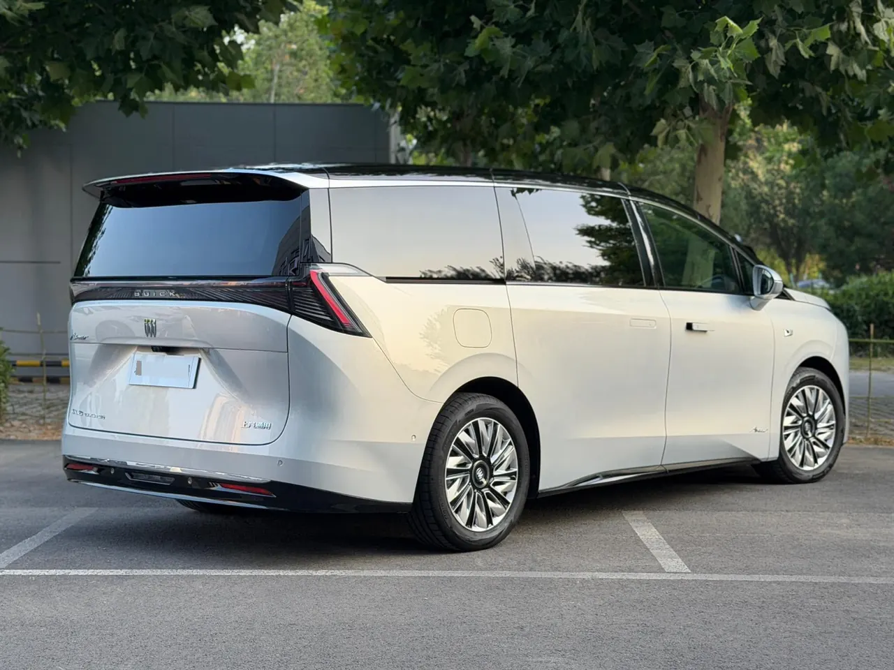 Buick 2026 to the world family 1.5T luxury version of automatic gear 3