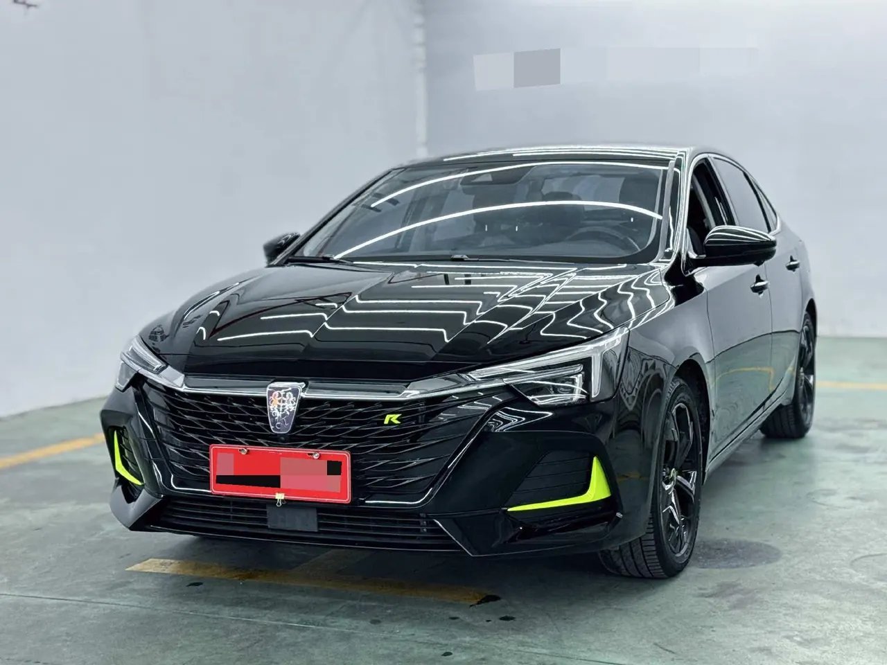 Открыть галерею: Roewe 2020 i6 MAX 1.5TGI 300TGI Cool Smart Driving Edition Automatic Gear