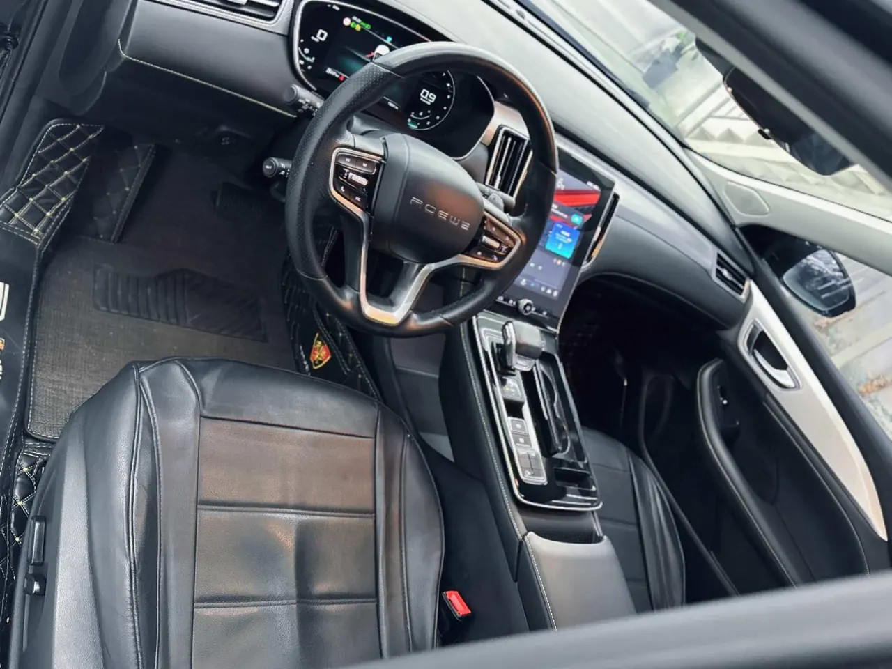 Roewe 2020 i6 MAX 1.5TGI 300TGI Cool Smart Driving Edition Automatic Gear 6