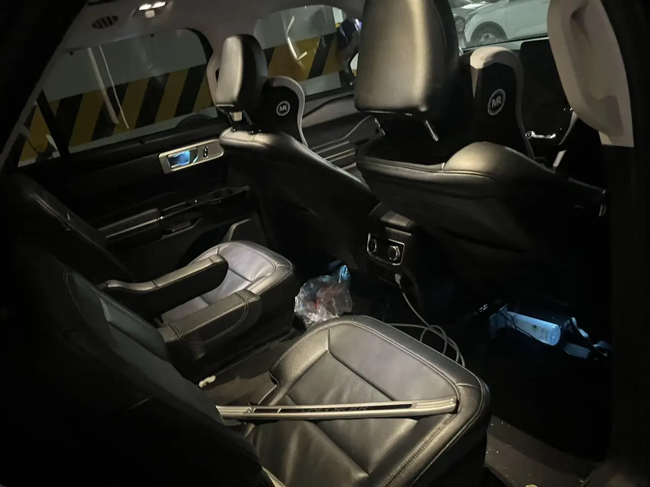 Ford 2020 Explorer 2.3T EcoBoost 285 Four-wheel Drive Titanium Edition 6-seat Automatic Gear 4