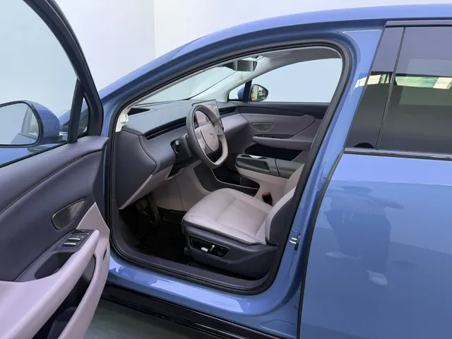HongQi 2025 Tiangong 06 660 Four-wheel Drive Intelligent Edition Automatic Gear 6