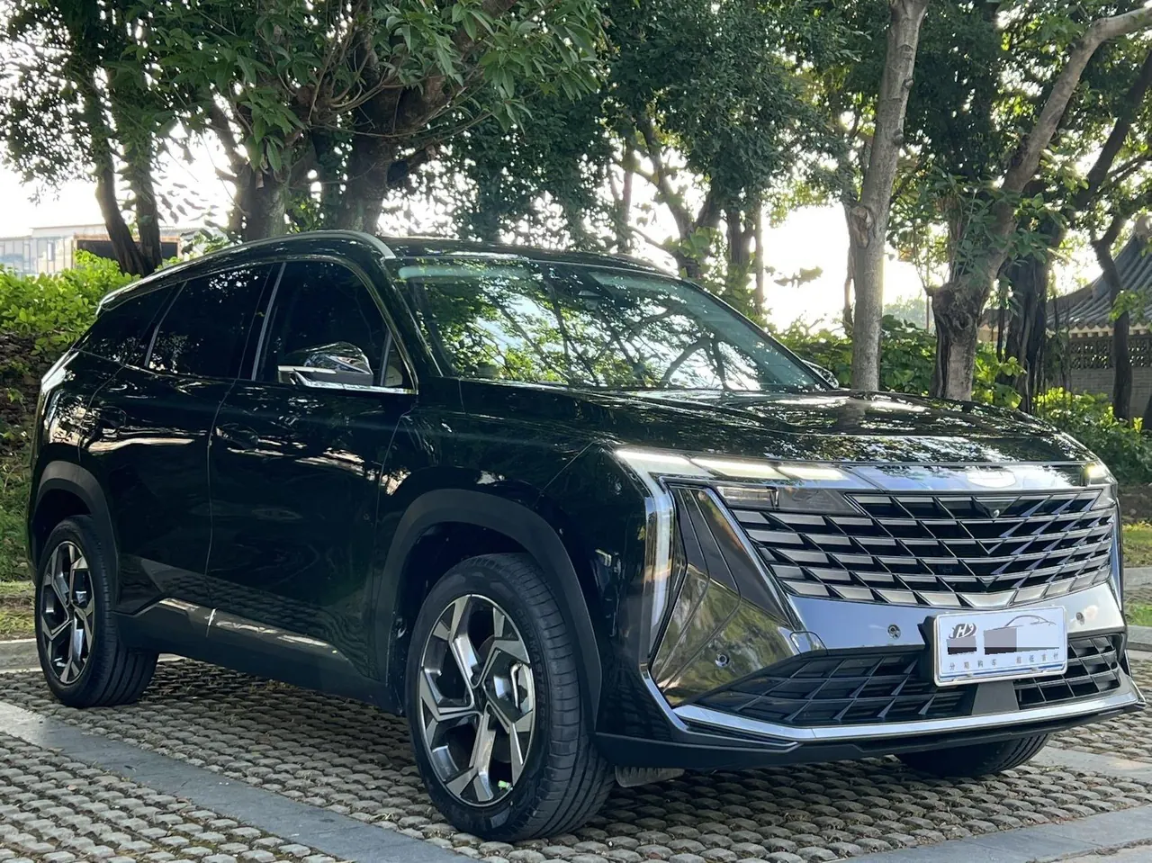 Geely 2023 Boyue L 1.5TD Honorable Automatic Transmission 3