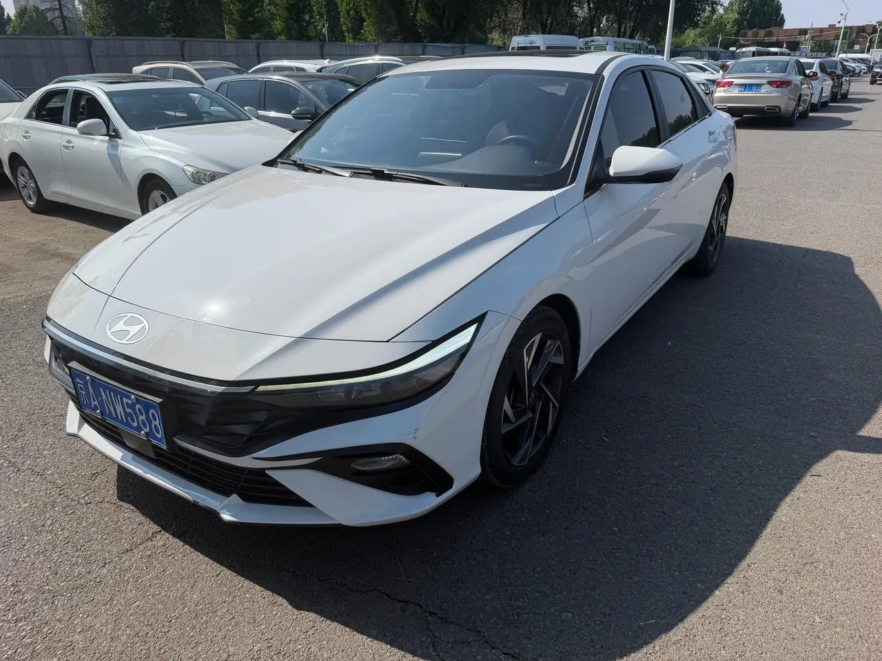 Hyundai 2023 Elantra-sedan 1.5 stepless GLX elite automatic gear - View 1