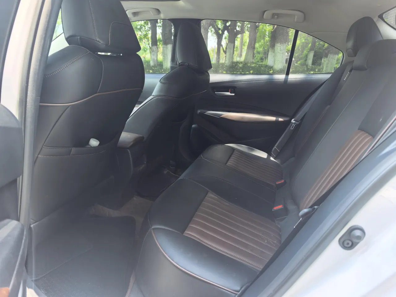 Toyota 2021 corolla 1.2T stepless elite version of automatic gear 6