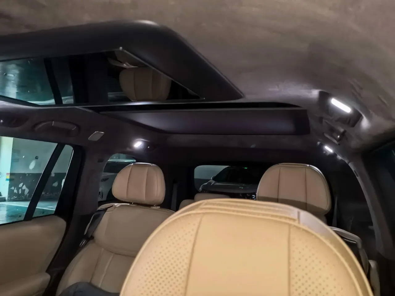 ChangAn Deepal 2025 S09 four-wheel drive Ultra long endurance high fixed version of automatic gear 4