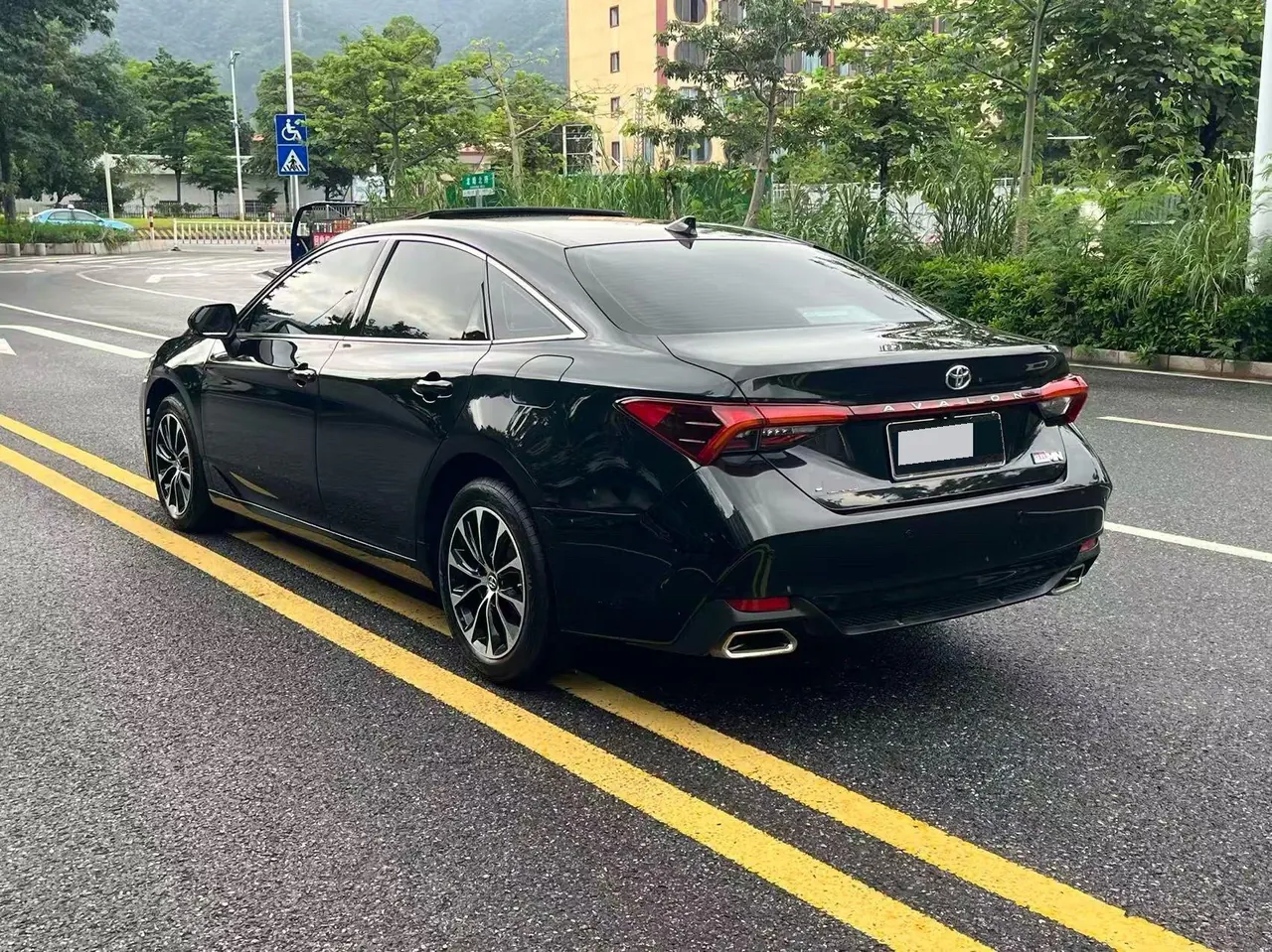 Toyota 2023 Asian Dragon 2.0 Stepless Edition Automatic Gear 6