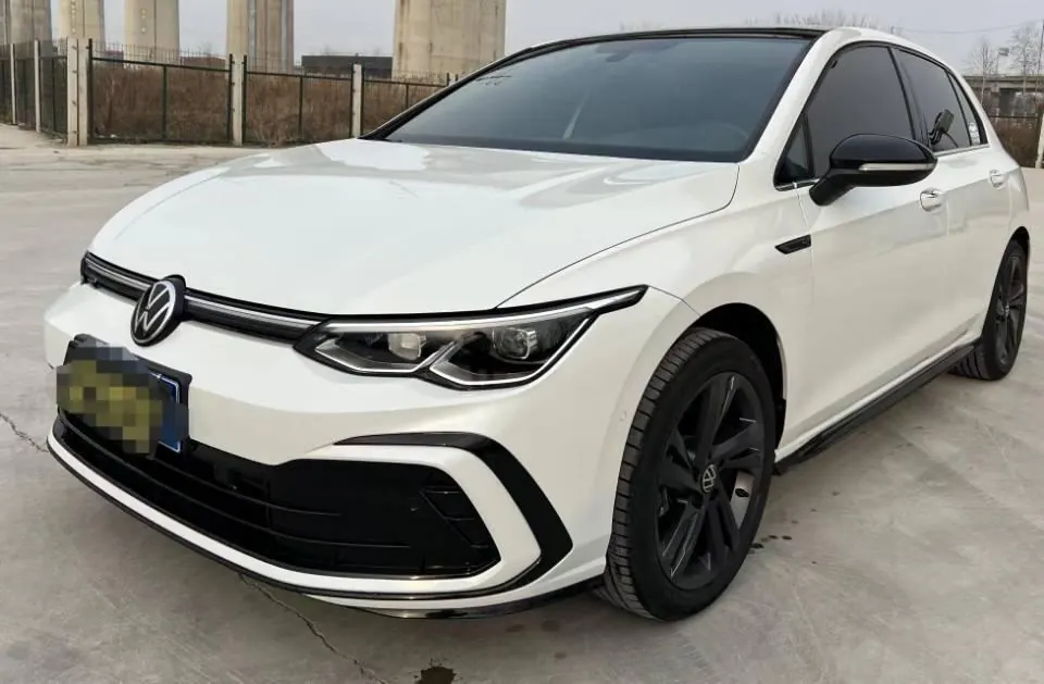 Open image lightbox: Volkswagen 2023 Golf 8 R-Line 1.4TSI 280TSI Lite Automatic