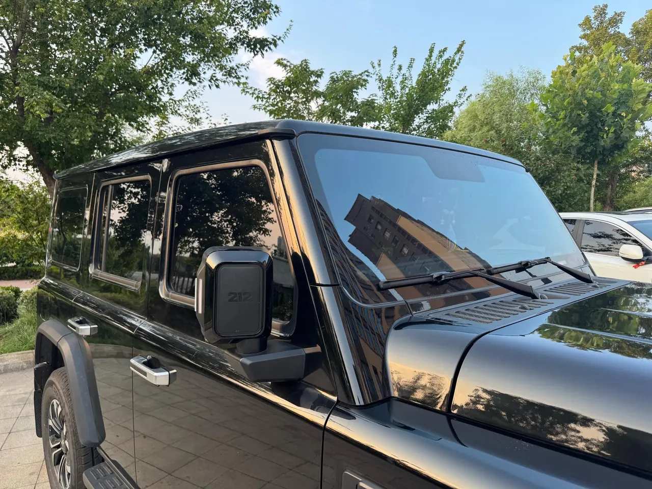 212 2025 T01 2.0T Diesel Edition Automatic Gear 13