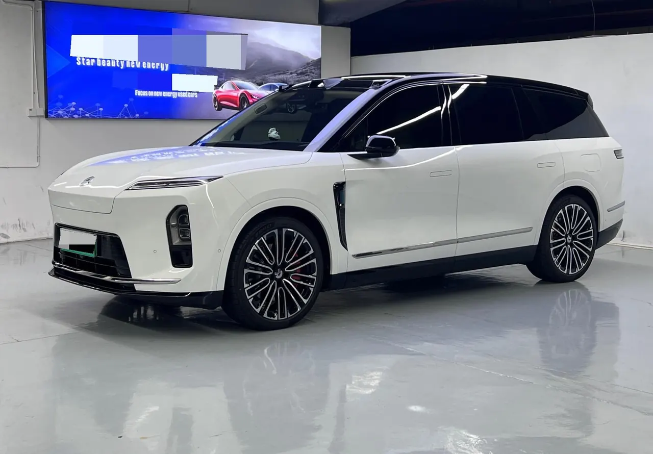 Открыть галерею: NIO 2026 ES8 6‑Seater Executive Signature Edition Automatic Transmission