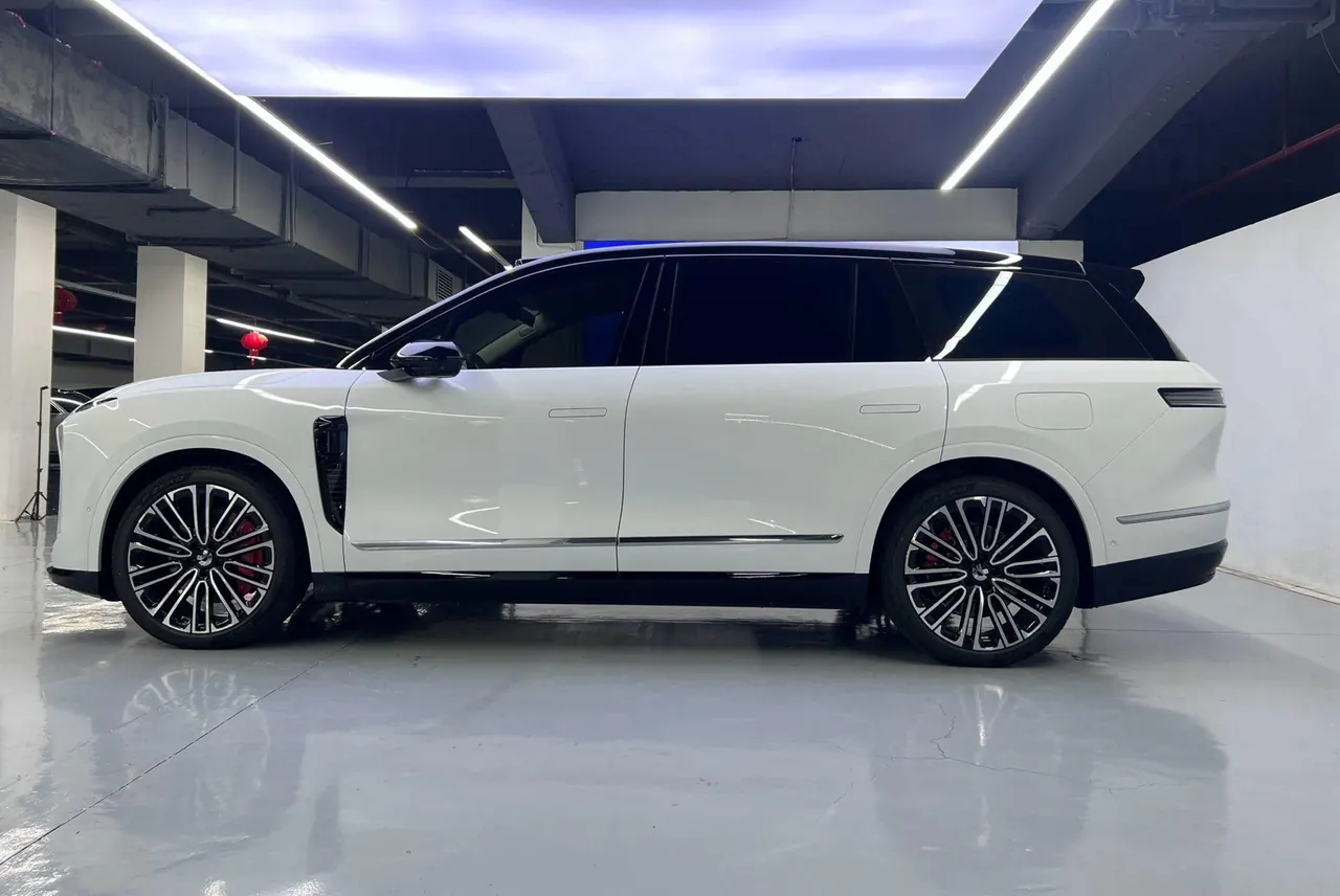 NIO 2026 ES8 6‑Seater Executive Signature Edition Automatic Transmission 4