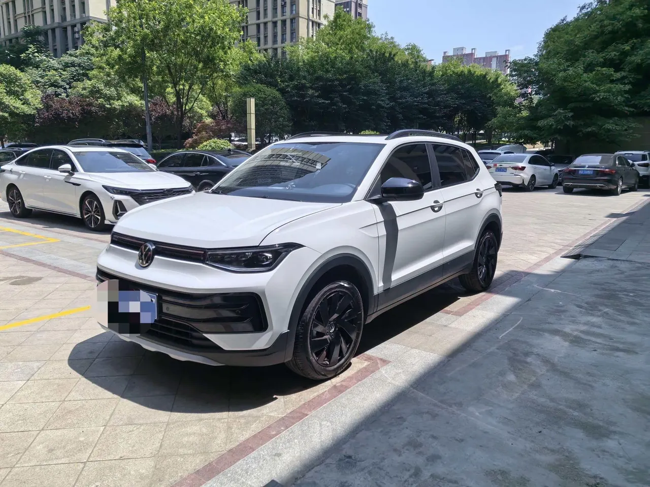 Volkswagen 2026 Tuyue Xinrui 1.5TSI 300TSI Sharp Edition Automatic Gear - View 1