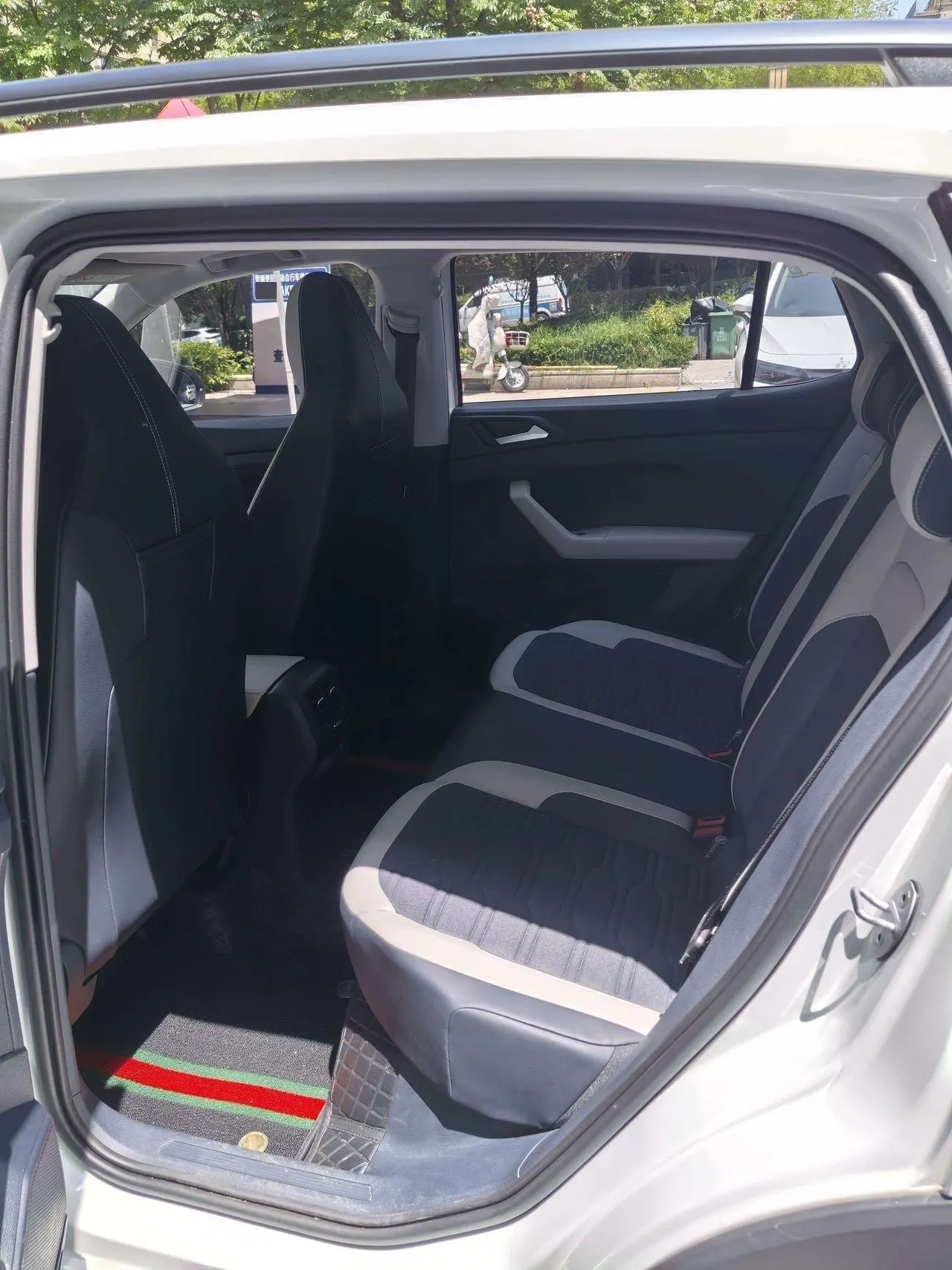 Volkswagen 2026 Tuyue Xinrui 1.5TSI 300TSI Sharp Edition Automatic Gear 7