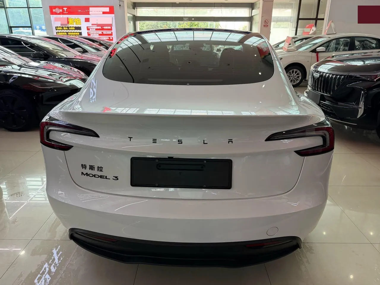 Tesla 2025 Model 3 Rear-Wheel-Drive Edition (facelift) Automatic Transmission 2