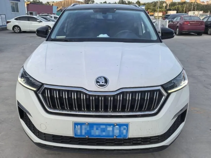 Skoda 2024 Komik GT 1.5 Premium Edition Automatic Gear 2