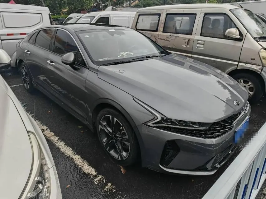 Kia 2020 K5 Keku 2.0T 380T GT-Line Distinguished Technology Edition Automatic Gear 2