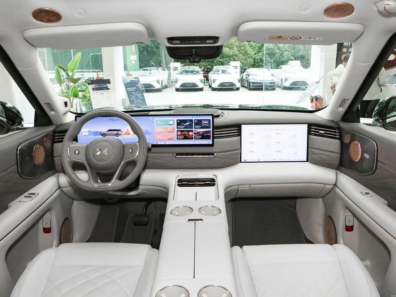 IM 2026 IM LS9 52 Ultra Automatic 4
