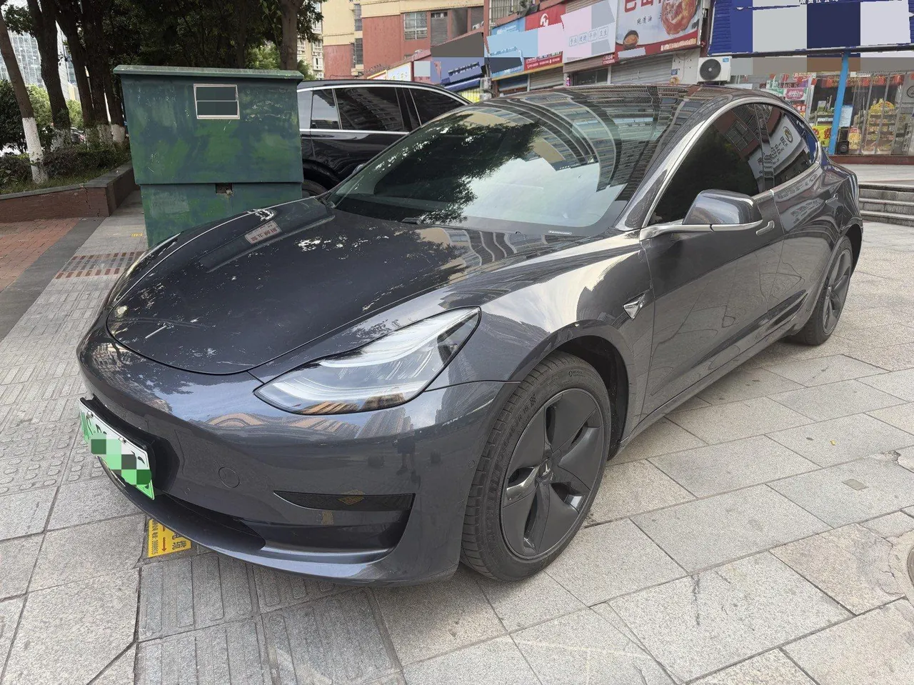 Open image lightbox: Tesla 2020 Model 3 Standard Endurance Rear Drive Upgraded Automatic Gear
