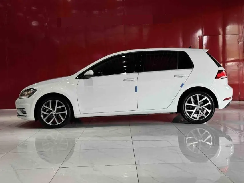 Volkswagen 2020 Golf 7 1.2TSI 200TSI Comfortable Aggressive Automatic 3