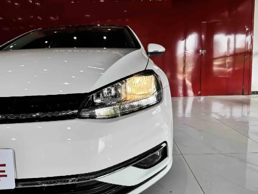 Volkswagen 2020 Golf 7 1.2TSI 200TSI Comfortable Aggressive Automatic 4